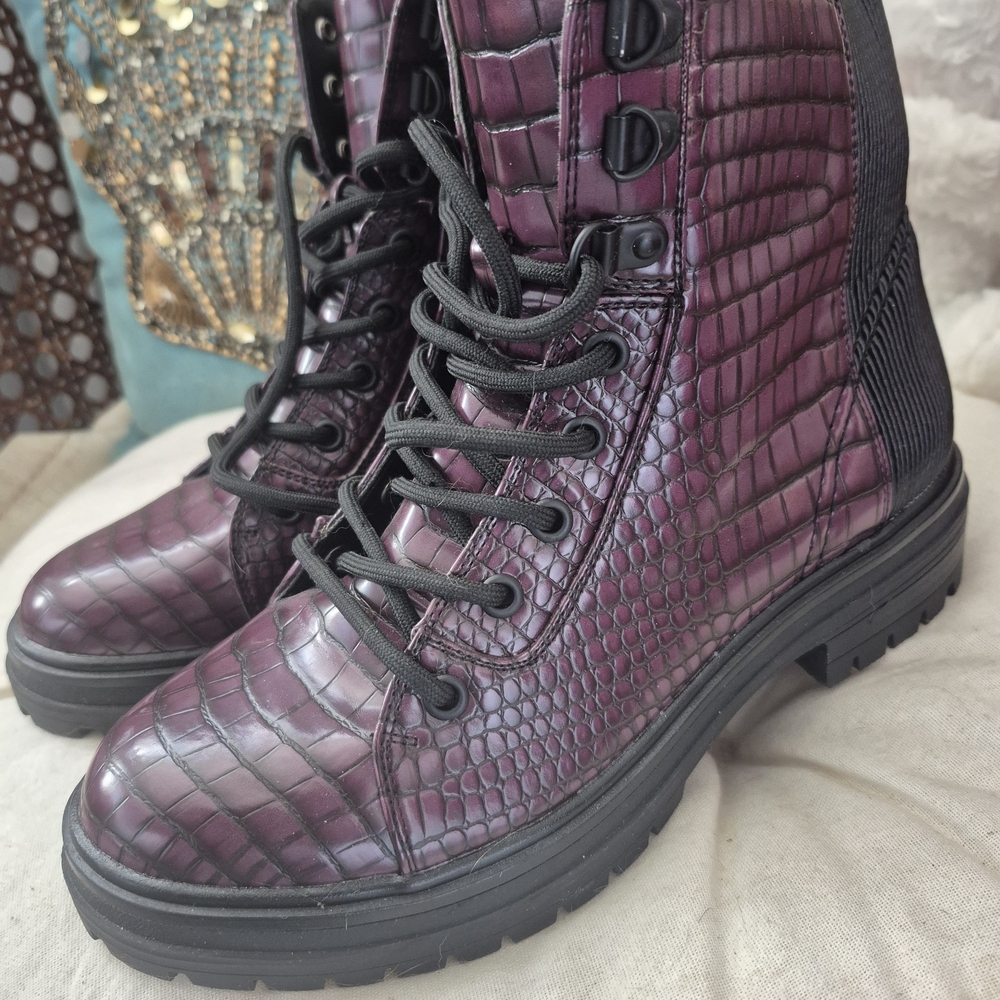 Call it Spring Alexia platform ankle shoes boots women's boots size 38. 7.5US.